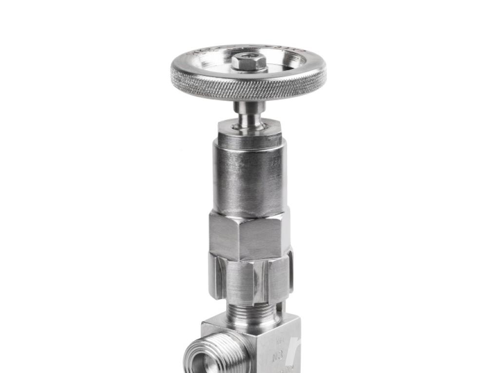 Р23057 Вентиль угловой,