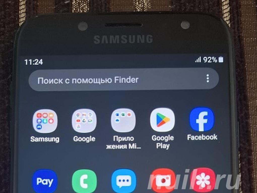 Продам телефон Samsung J7 2017 года,