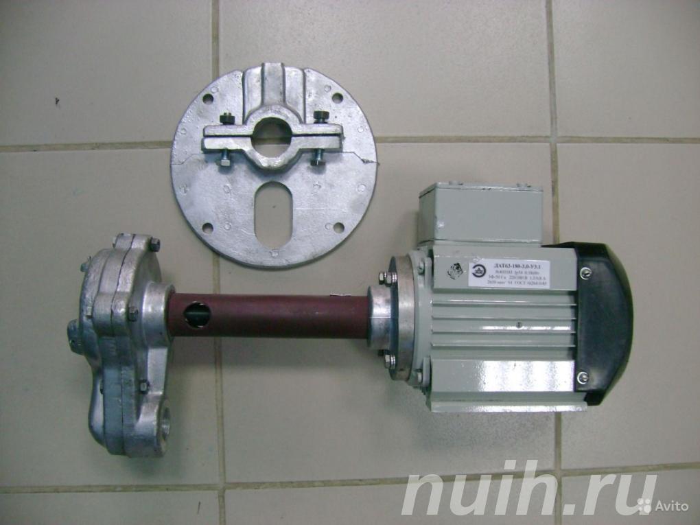 Запчасти оборудования. Насосы на станки.,