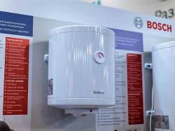 Накопительный водонагреватель Bosch.