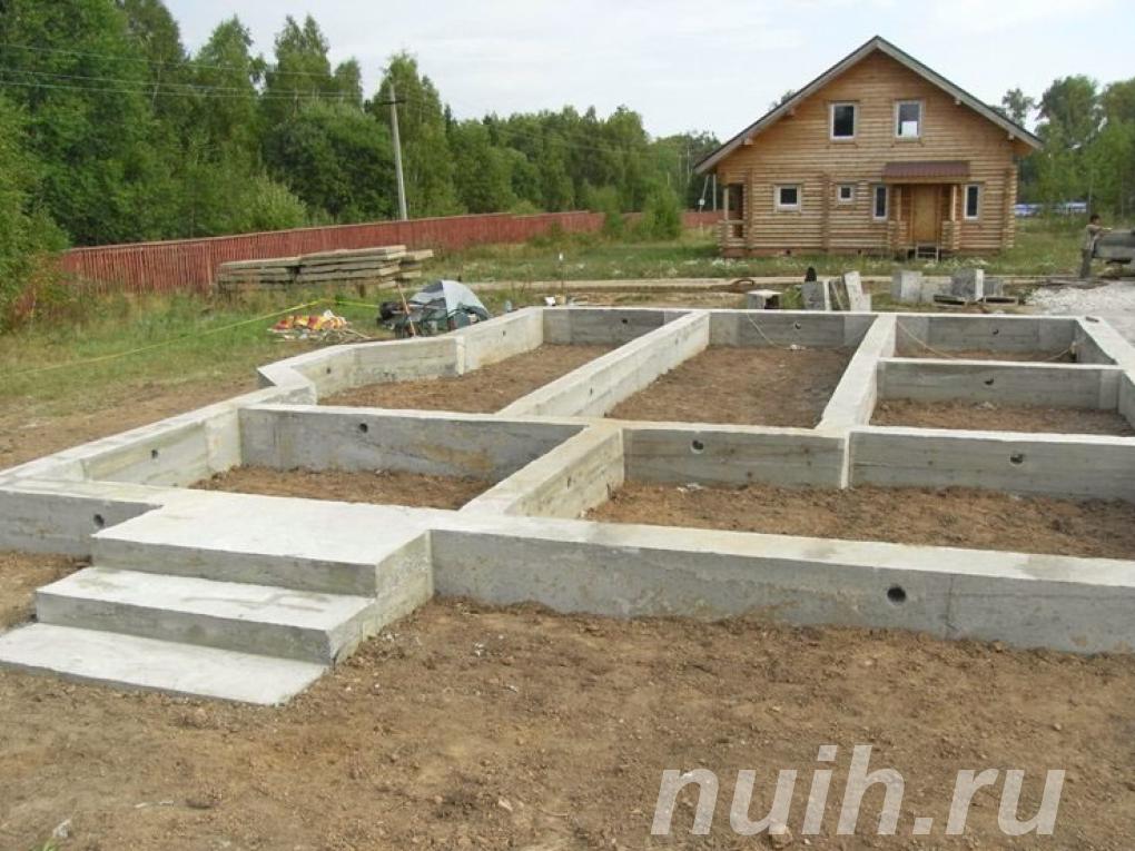 Возведение различного рода фундаментов.,